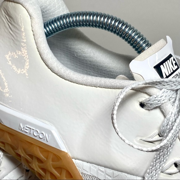 Womens Limited Edition White Nike Metcon 4 XD Whiteboard - Picture 9 of 16